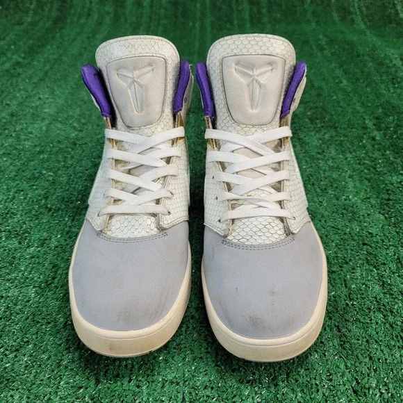 Nike Kobe 9 Men's Size 9 Shoes Lifestyle Wolf Grey White Mamba 630774-001 - Picture 3 of 13